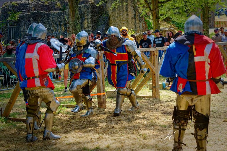 Béhourd — Les Bannerets d’Auvergne